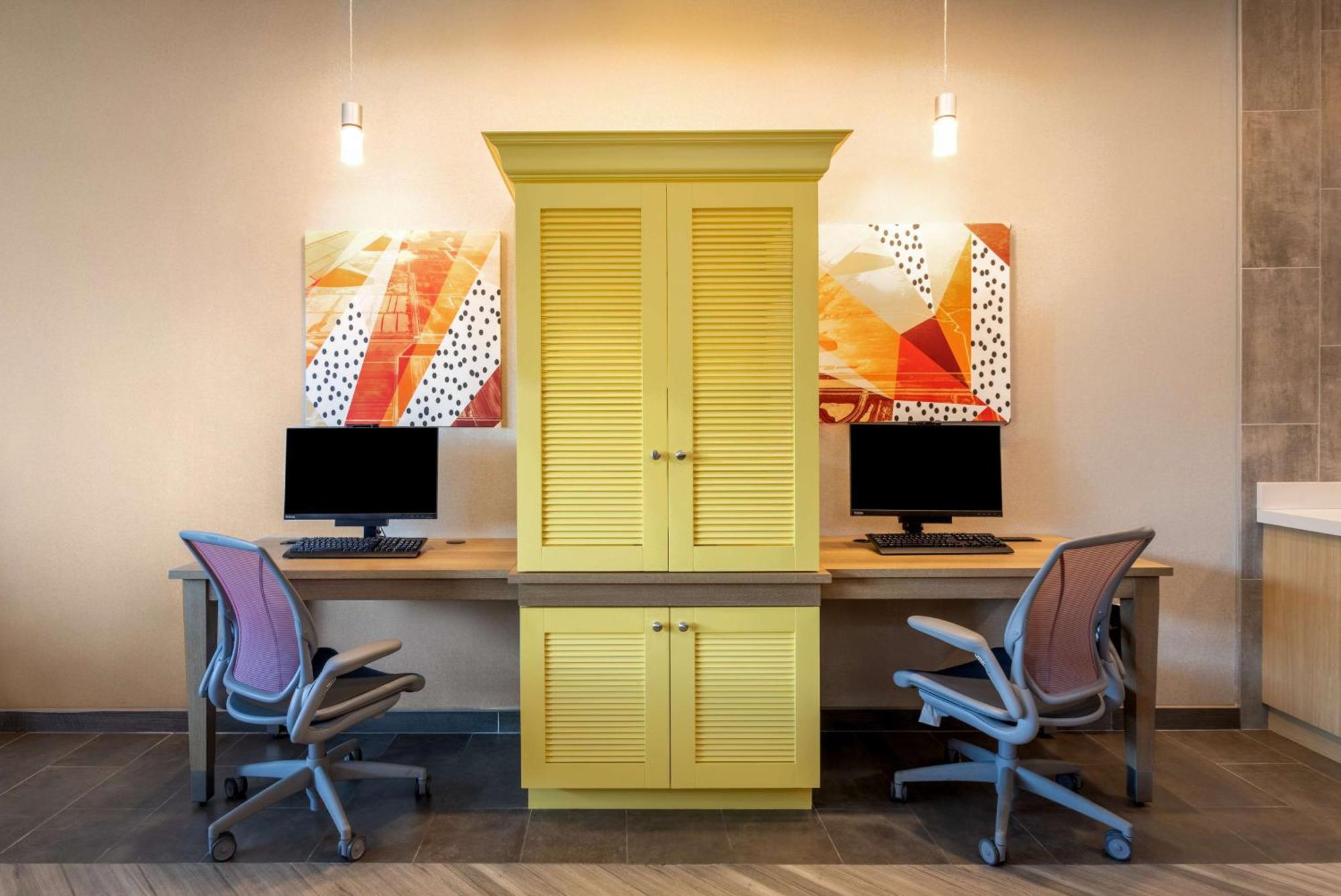 Home2 Suites By Hilton Ft Pierce I-95 Форт Пиърс Екстериор снимка